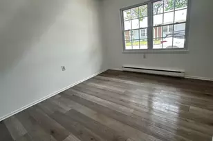 1042 Aberdeen Dr, Lakewood, NJ 08701 - Photo 1
