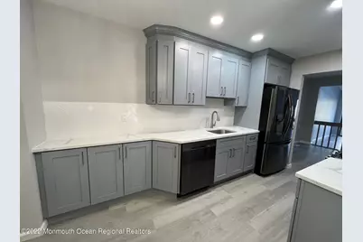 232 Longwood Drive #23-2, Manalapan Township, NJ 07726 - Photo 2