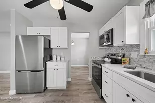 20 Hummingbird Ln, Whiting, NJ 08759 - Photo 8