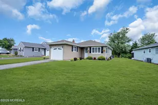 212 Harrington Dr N, Berkeley, NJ 08721 - Photo 6