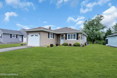 212 Harrington Drive N, Berkeley, NJ 08721 - Photo 4