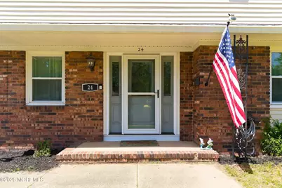 24 Livingston Drive, Howell Township, NJ 07731 - Photo 4