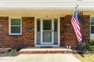 24 Livingston Dr, Howell Township, NJ 07731 - Photo 4