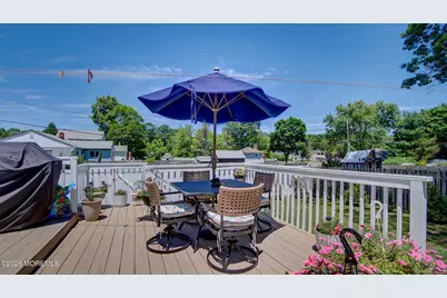 25 Lake Avenue, Helmetta, NJ 08828 - Photo 38