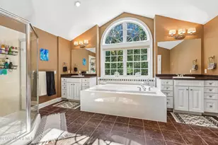 15 Livingston Ct, Marlboro Township, NJ 07746 - Photo 28