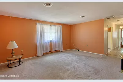 992 Constitution Boulevard #B, Whiting, NJ 08759 - Photo 6