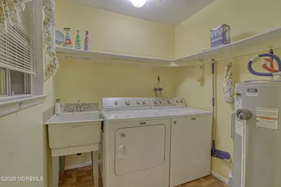 992 Constitution Boulevard #B, Whiting, NJ 08759 - Photo 16