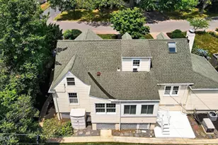 93 N Sunnycrest Dr, Little Silver, NJ 07739 - Photo 2