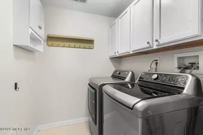 1 Inverness Drive, Manalapan Township, NJ 07726 - Photo 14