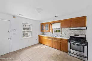 21 N Shore St, Keansburg, NJ 07734 - Photo 6