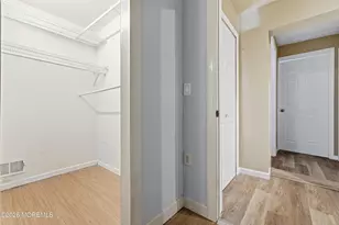 42 Academy St, Farmingdale, NJ 07727 - Photo 20