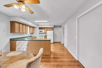 1240 Broadway Boulevard, Toms River Township, NJ 08757 - Photo 8
