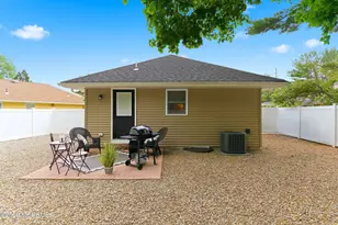 12 Pocono Pl, Toms River Township, NJ 08753 - Photo 16