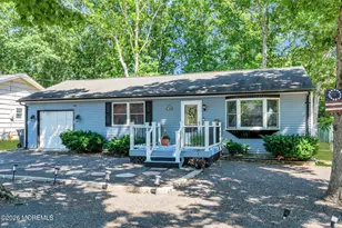 77 Lighthouse Dr, Manahawkin, NJ 08050 - Photo 1