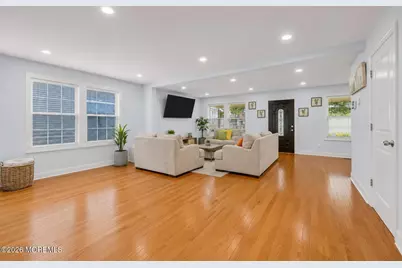 38 E Sunset Avenue E, Red Bank, NJ 07701 - Photo 8