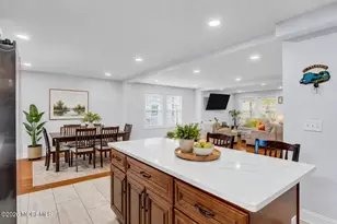 38 E Sunset Ave E, Red Bank, NJ 07701 - Photo 6
