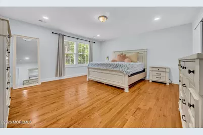 38 E Sunset Avenue E, Red Bank, NJ 07701 - Photo 12