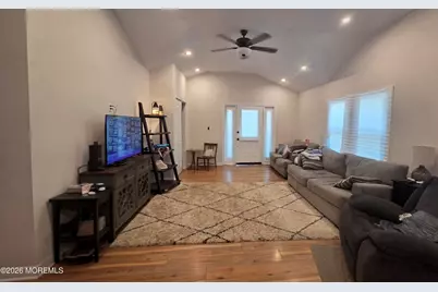 150 Belmar Boulevard, Farmingdale, NJ 07727 - Photo 4