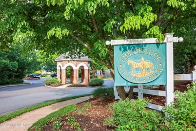18 Queens Pass, Colts Neck Township, NJ 07722 - Photo 2
