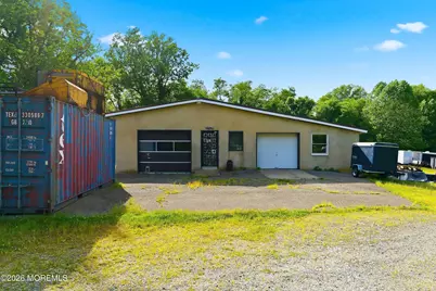 26 Megill Road, Farmingdale, NJ 07727 - Photo 10