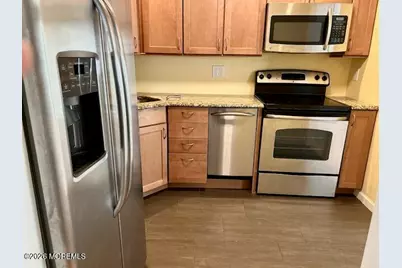 5 Inwood Terrace #5, Freehold, NJ 07728 - Photo 4