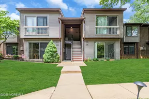 34 Lexington Ct, Red Bank, NJ 07701 - Photo 2