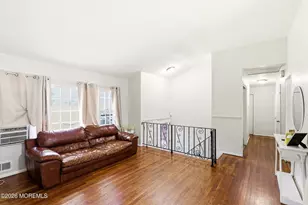 37 Raymond Ave, Toms River Township, NJ 08755 - Photo 6