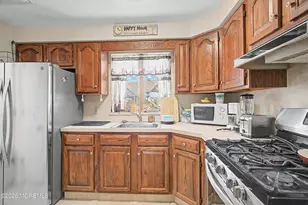 251 Sherman Ave, Seaside Heights, NJ 08751 - Photo 18