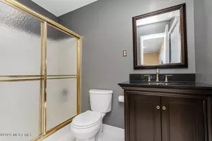 73 Hillsdale Rd, Colts Neck Township, NJ 07722 - Photo 18