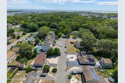 409 Predmore Avenue, Lanoka Harbor, NJ 08734 - Photo 52