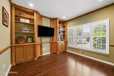 1 Cherokee Court, Morganville, NJ 07751 - Photo 26