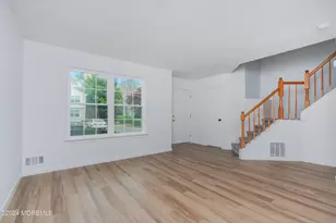 27 Karen Dr, Tinton Falls, NJ 07753 - Photo 4