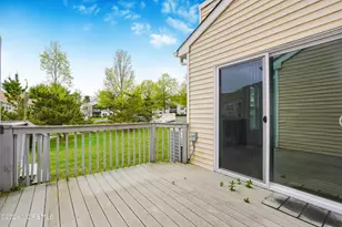 27 Karen Dr, Tinton Falls, NJ 07753 - Photo 26