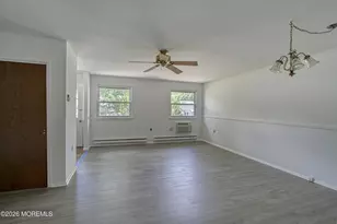 14 Independence Pkwy, Whiting, NJ 08759 - Photo 4
