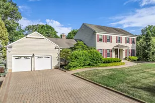 757 Stepping Stone Ct, Toms River Township, NJ 08753 - Photo 4