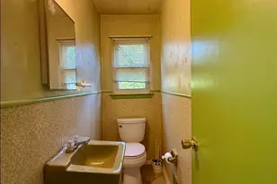 816 Oak St, Lakehurst, NJ 08733 - Photo 8