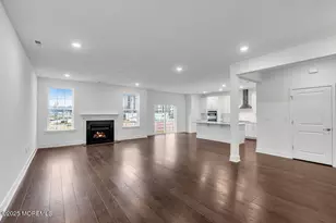122 Woolley Ct, Ocean Twp, NJ 07755 - Photo 8