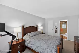 1311 Wellington Pl, Aberdeen Township, NJ 07747 - Photo 12