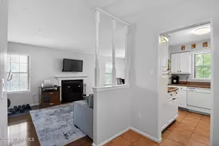 1311 Wellington Pl, Aberdeen Township, NJ 07747 - Photo 4