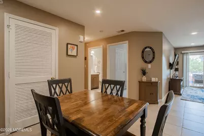 414 Wedgewood Circle #25, Belford, NJ 07718 - Photo 6