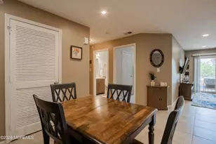 414 Wedgewood Cir, Belford, NJ 07718 - Photo 6