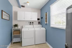 58 Brookview Ln, Aberdeen Township, NJ 07747 - Photo 16