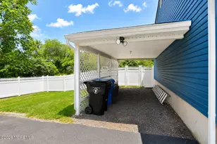 469 E Rd, Belford, NJ 07718 - Photo 38