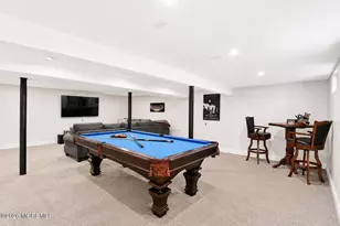 469 E Rd, Belford, NJ 07718 - Photo 32