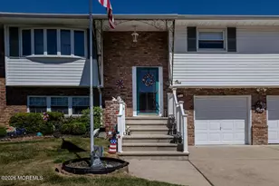 1 Brixton Pl, Neptune Township, NJ 07753 - Photo 4