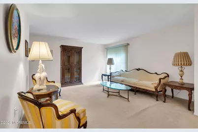33 Meadow Green Circle #A, Manalapan Township, NJ 07726 - Photo 14