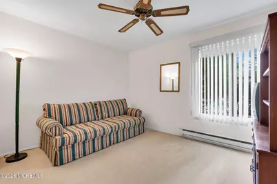 33 Meadow Green Circle #A, Manalapan Township, NJ 07726 - Photo 18