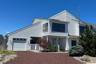 102 Jeanne Dr, Beach Haven, NJ 08050 - Photo 2