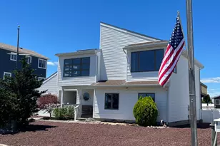 102 Jeanne Dr, Beach Haven, NJ 08050 - Photo 1