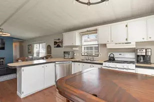 66 Shorehaven Park, Hazlet Township, NJ 07730 - Photo 10